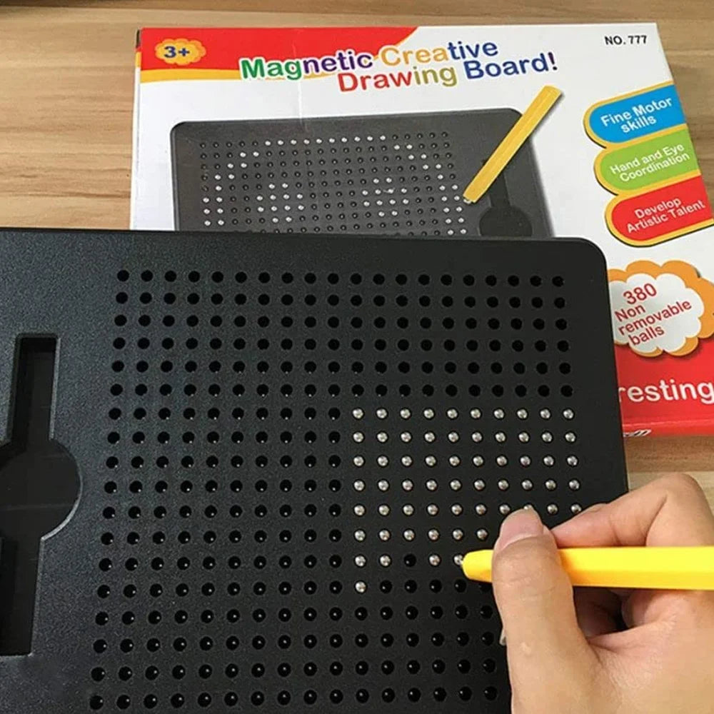 لوح الرسم المغناطيسي للأطفال – Magnetic Drawing Board